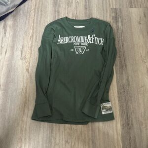 Abercrombie kids youth long sleeve T-shirt, size 9/10